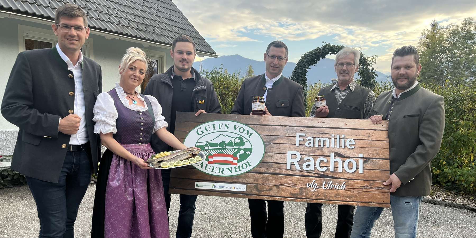 Rachoi Hoftafel.jpg © Büro LR Gruber Rachoi Hoftafel.jpg © Büro LR Gruber