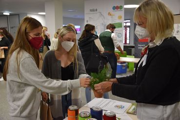 SchuleinderGärtnerei-min.jpg © LK Kärnten/Ganzi SchuleinderGärtnerei-min.jpg © LK Kärnten/Ganzi