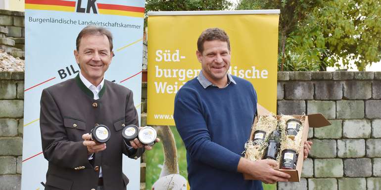 Martini 2022 - Regionale Weidegänse dürfen zum Landesfeiertag nicht fehlen.jpg © Kaiser/LK Burgenland Martini 2022 - Regionale Weidegänse dürfen zum Landesfeiertag nicht fehlen.jpg © Kaiser/LK Burgenland