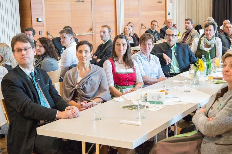 Festsitzung-37-01.jpg © Alena Fallmann