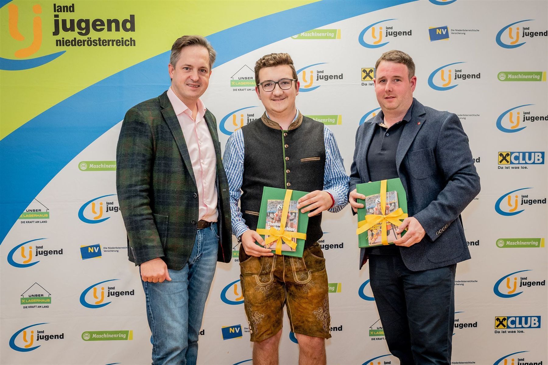 Besondere Ehrung der Bundessieger der Landjugend Niederösterreich. © Landjugend NÖ/Georg Pomaßl Besondere Ehrung der Bundessieger der Landjugend Niederösterreich. © Landjugend NÖ/Georg Pomaßl