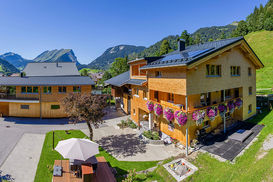 Willihof Außen.jpg Willihof Außen.jpg