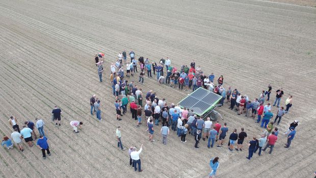 [1670425929877997_7.jpg]