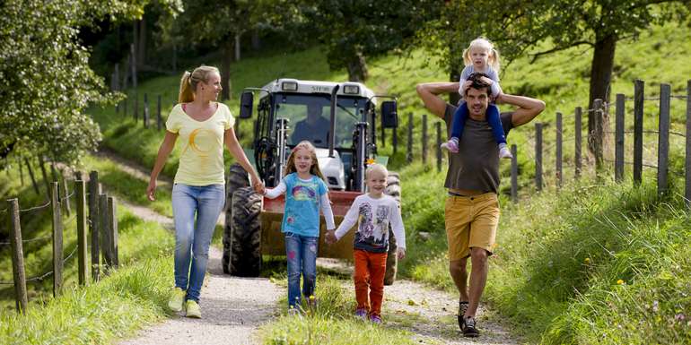 Urlaub am Bauernhof NÖ.jpg Urlaub am Bauernhof NÖ.jpg