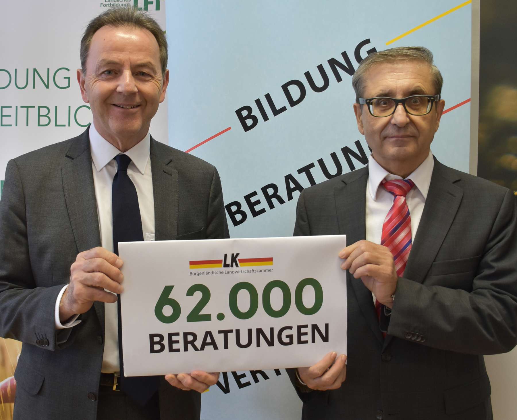 PK_Agrarjahr2023_Berlakovich_Kugler_Beratungen_2.jpg © Tesch-Wessely/LK Burgenland PK_Agrarjahr2023_Berlakovich_Kugler_Beratungen_2.jpg © Tesch-Wessely/LK Burgenland