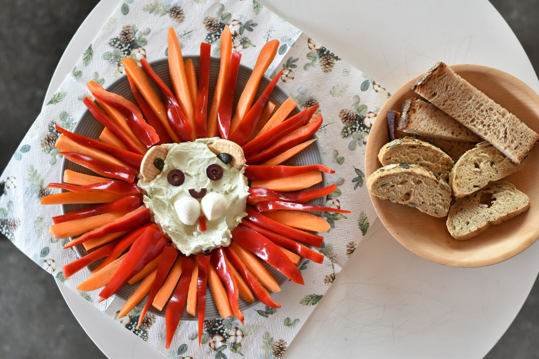 Löwensnack (1).jpg © Mayrhuber Löwensnack (1).jpg © Mayrhuber