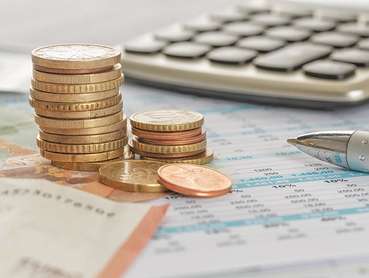 Aufzeichnungen werden mit Bonus belohnt.jpg © Adobe Stock/Zerbor Aufzeichnungen werden mit Bonus belohnt.jpg © Adobe Stock/Zerbor