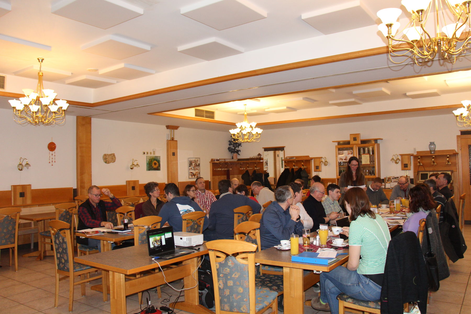 Züchterversammlung_Dunkelsteinerwald_IMG_3329_(c)Langeder.jpg © BBK Melk/Langeder Züchterversammlung_Dunkelsteinerwald_IMG_3329_(c)Langeder.jpg © BBK Melk/Langeder
