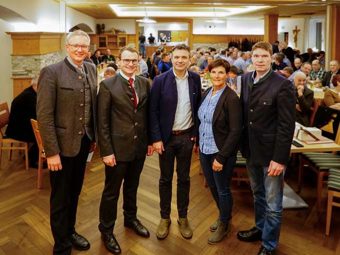 Tennengauer Bauerntag_Es ist schon bald wie beim Fußball.jpg © Kronreif