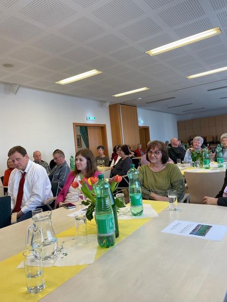 c99ae2a9-7e8f-4c40-9b94-be0e65203051.jpg c99ae2a9-7e8f-4c40-9b94-be0e65203051.jpg