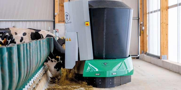 Automatische Fütterungssysteme bringen nicht nur eine Ersparnis an Arbeitszeit mit sich, sondern arbeiten auch sehr energieeffizient.