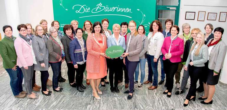 Foto 2_GF-Wechsel Bäuerinnen NÖ.jpg © Eva Lechner/LK Niederösterreich Foto 2_GF-Wechsel Bäuerinnen NÖ.jpg © Eva Lechner/LK Niederösterreich