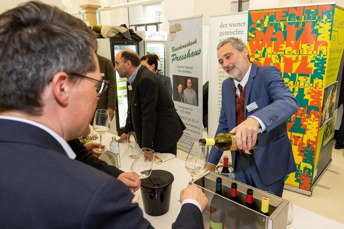 Wiener Gemischter Satz DAC Präsentation 2023.jpg © LK Wien/Harald Klemm Wiener Gemischter Satz DAC Präsentation 2023.jpg © LK Wien/Harald Klemm