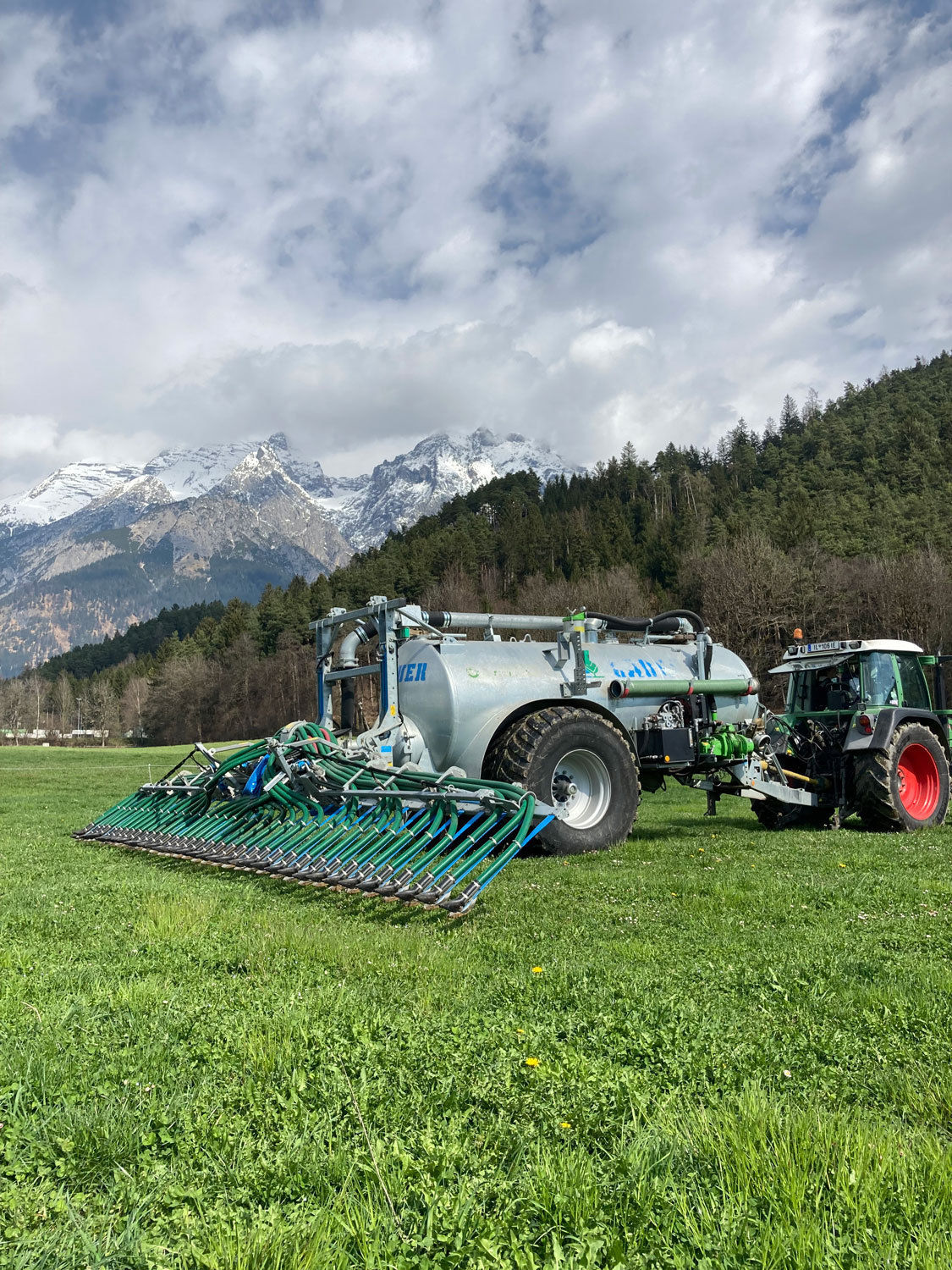 Titelbild_c_LK-Tirol.jpg © LK Tirol Titelbild_c_LK-Tirol.jpg © LK Tirol