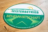 Meisterbriefverleihung Bienenwirtschaft 2023