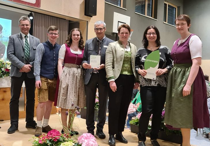 GC Hoftafelverleihung_LFS Gießhübl_(c)_LFS Gießhübl.jpg © LFS Gießhübl GC Hoftafelverleihung_LFS Gießhübl_(c)_LFS Gießhübl.jpg © LFS Gießhübl