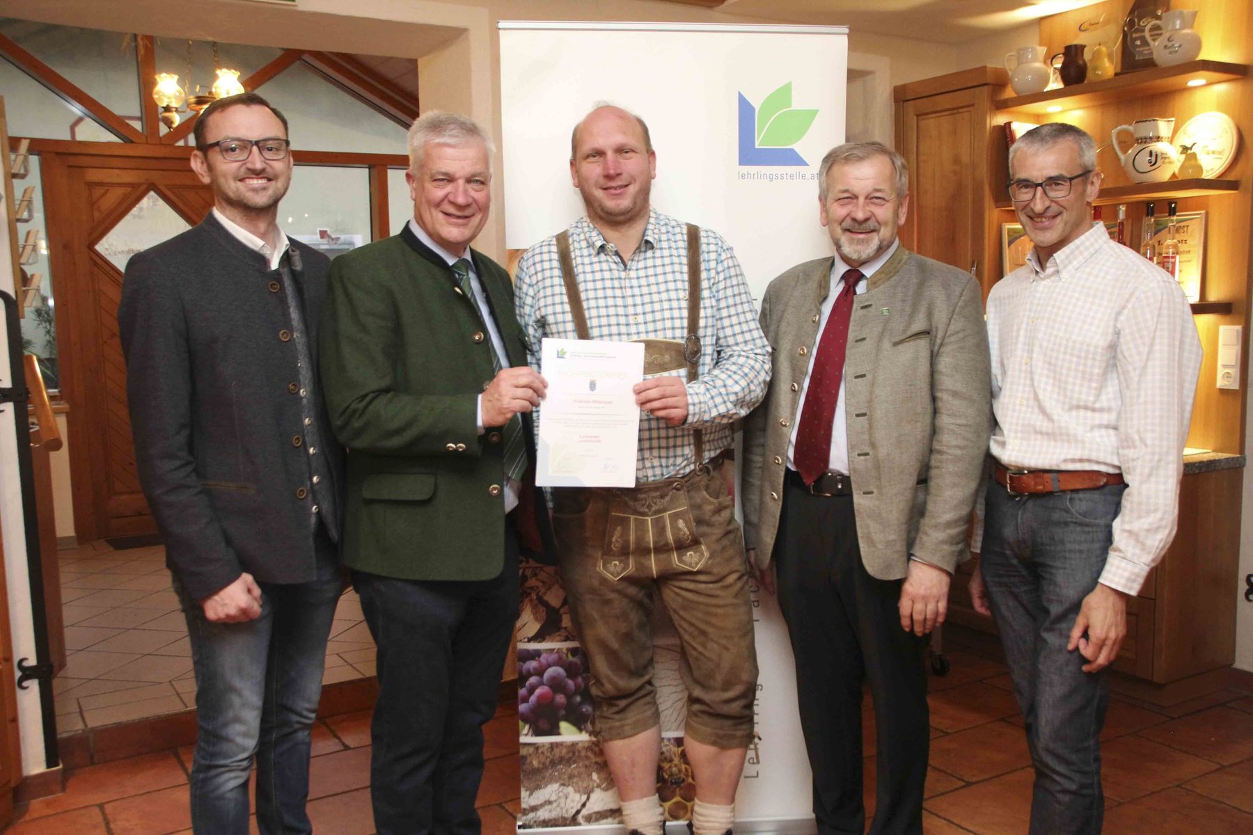 Facharbeiterbriefverleihung 2023 Amstetten.jpg © Lehrlings- und Fachausbildungsstelle Facharbeiterbriefverleihung 2023 Amstetten.jpg © Lehrlings- und Fachausbildungsstelle