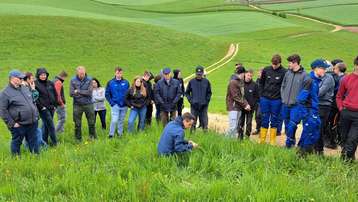 Bilder vom Grünland-Bodenpraxis Tag der Mühlviertler Alm Bauern in Königswiesen