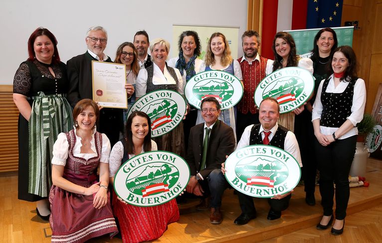 Gütesiegel Gutes vom Bauernhof.jpg Gütesiegel Gutes vom Bauernhof.jpg