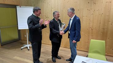 Dank ehemaliger Vorstand.jpg © LK Tirol Dank ehemaliger Vorstand.jpg © LK Tirol
