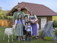 Familie Handl_Kasermandl 2023.jpg © Handl Familie Handl_Kasermandl 2023.jpg © Handl