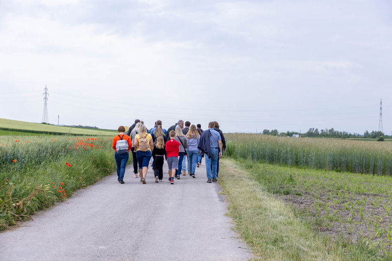 Eröffnung der AckerkulTOUR 2023 © Die Bäuerinnen im Gebiet Schwechat Eröffnung der AckerkulTOUR 2023 © Die Bäuerinnen im Gebiet Schwechat