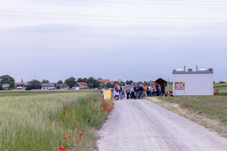 Eröffnung der AckerkulTOUR 2023 © Die Bäuerinnen im Gebiet Schwechat Eröffnung der AckerkulTOUR 2023 © Die Bäuerinnen im Gebiet Schwechat