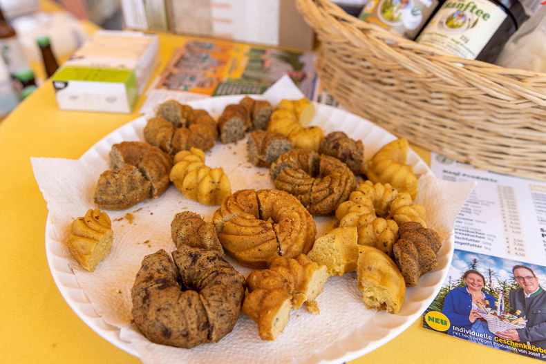 Eröffnung der AckerkulTOUR 2023 © Die Bäuerinnen im Gebiet Schwechat Eröffnung der AckerkulTOUR 2023 © Die Bäuerinnen im Gebiet Schwechat