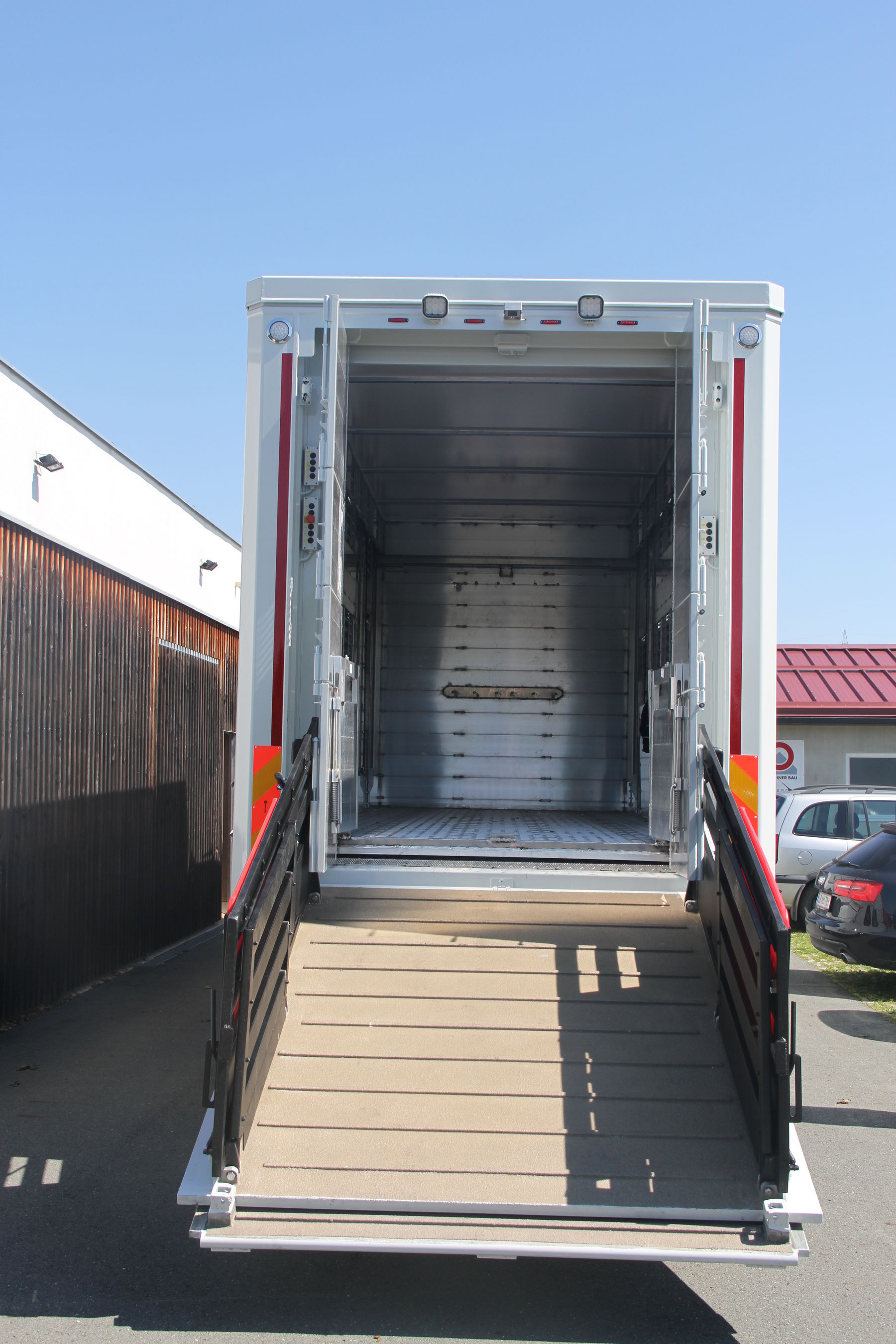 Tiertransport©Styriabrid.jpg © Styriabrid Tiertransport©Styriabrid.jpg © Styriabrid