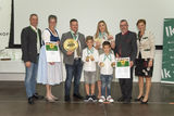 Landessieger: Florian Zach mit  Jasmin, Philipp u. Jacob Maier (Mitte) © LK Steiermark/Franz Suppan