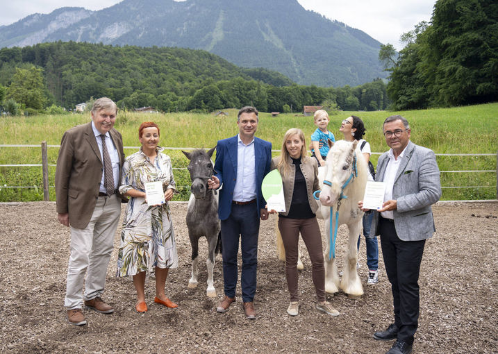 ponyclub-greencare_4.jpg © Dürnberger ponyclub-greencare_4.jpg © Dürnberger