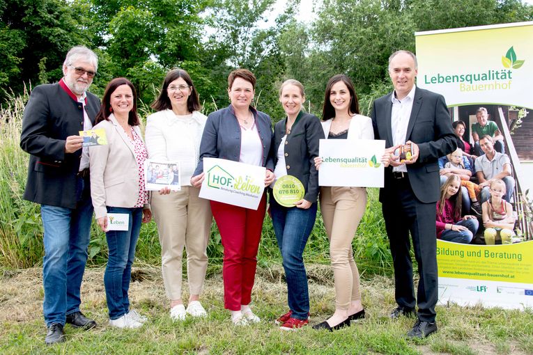 Gruppenfoto_Lebensqualität Bauernhof.jpg © LK NÖ/ Eva Lechner Gruppenfoto_Lebensqualität Bauernhof.jpg © LK NÖ/ Eva Lechner