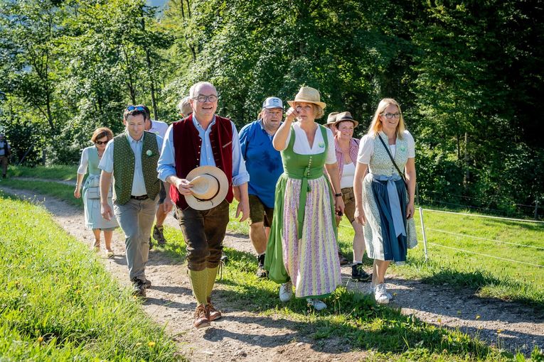Foto 3_73. NÖ Almwandertag.jpg © LK NÖ/Georg Pomaßl
