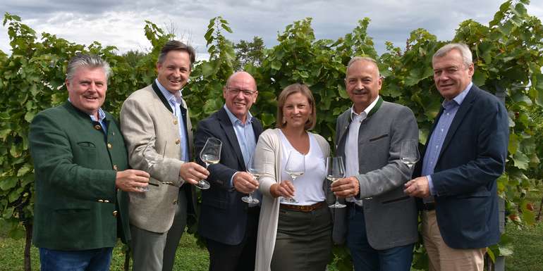 Weinlesereise 2023.jpg © Tesch-Wessely/LK Burgenland Weinlesereise 2023.jpg © Tesch-Wessely/LK Burgenland