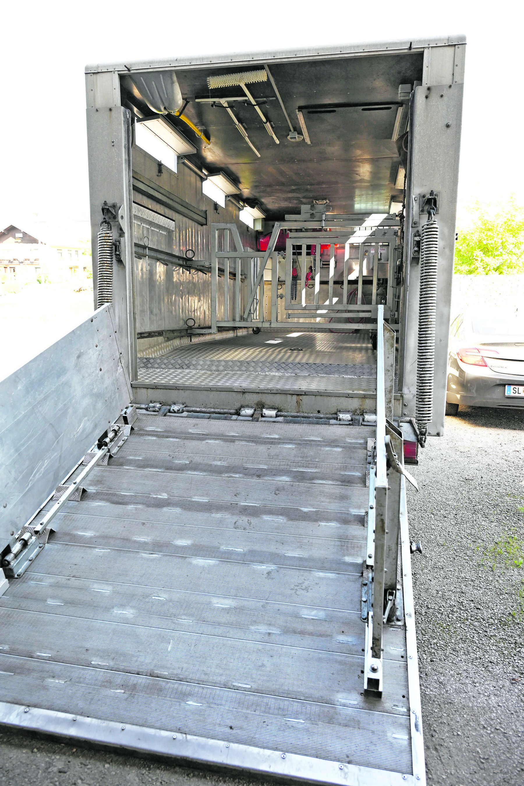 Transporter umgebaut.jpg © LK Sbg/Dürnberger Transporter umgebaut.jpg © LK Sbg/Dürnberger