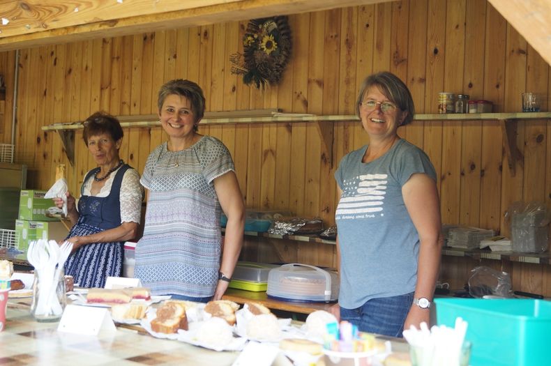 Raetselwandertag (1).jpg Raetselwandertag (1).jpg