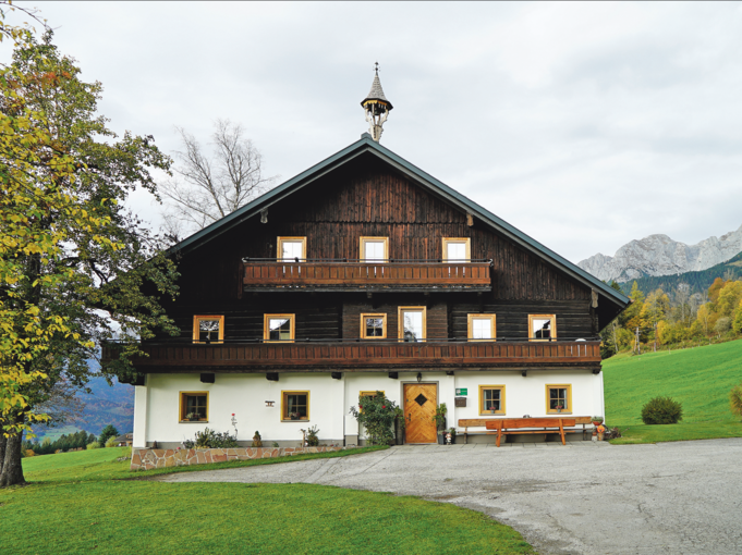 Mit Freude und Elan bei der Sache – Steinerhof in Werfenweng.png © Kronreif Mit Freude und Elan bei der Sache – Steinerhof in Werfenweng.png © Kronreif