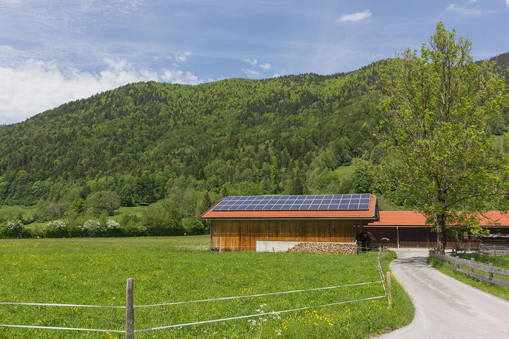 Photovoltaik auf Hausdach Photovoltaik auf Hausdach