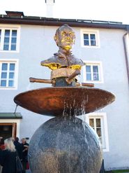 Foto Brunnen 1.jpg © Standl Foto Brunnen 1.jpg © Standl