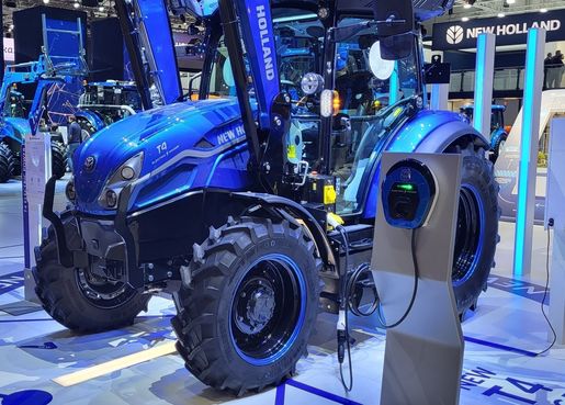 New Holland T4 Electric Power.jpg