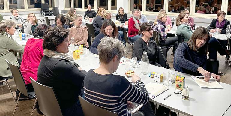 Veranstaltung zum Thema  Rechte der Frau in der Landwirtschaft  © lk Bäuerinnen Kufstein Veranstaltung zum Thema  Rechte der Frau in der Landwirtschaft  © lk Bäuerinnen Kufstein