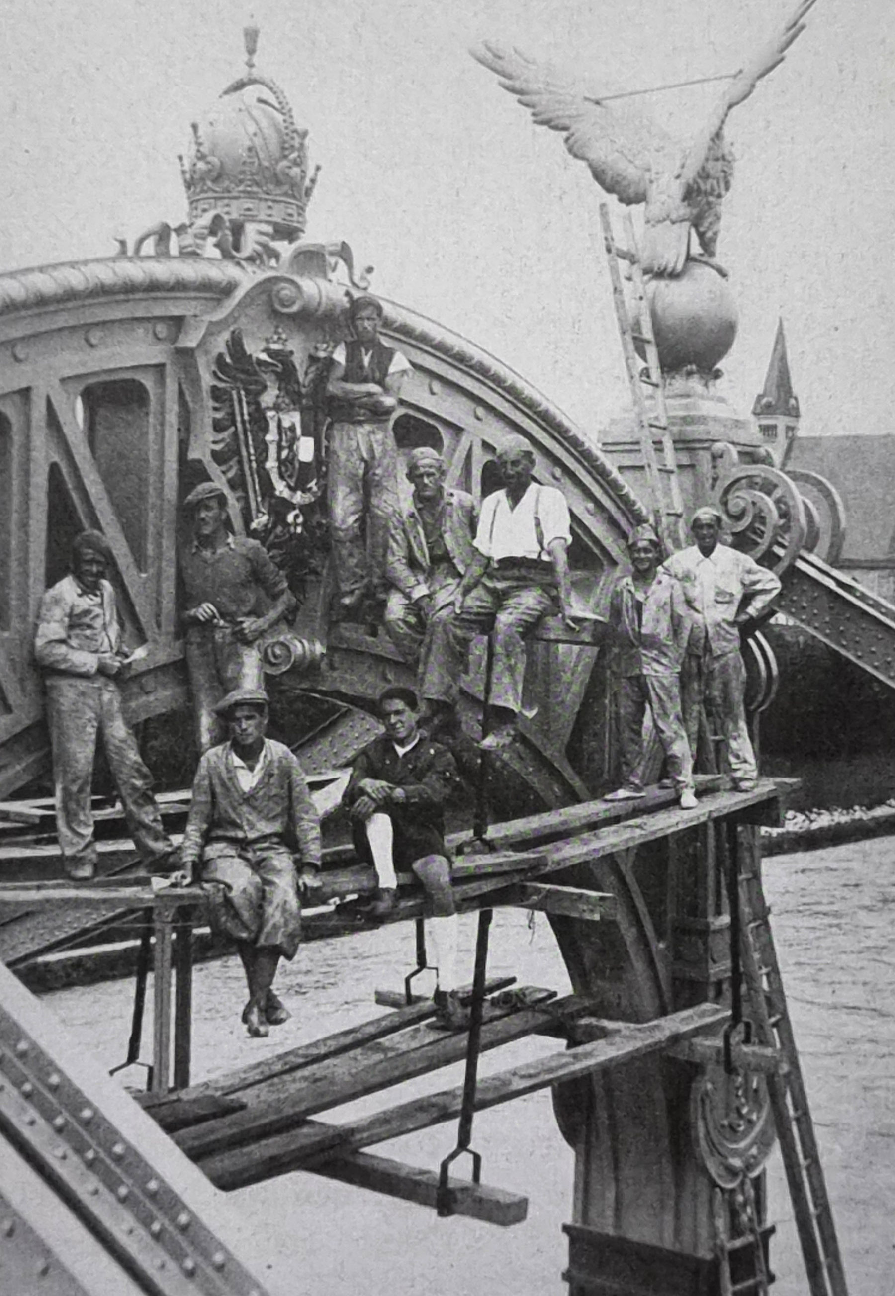 Brückenbau 1902.jpg © Archiv Brückenbau 1902.jpg © Archiv