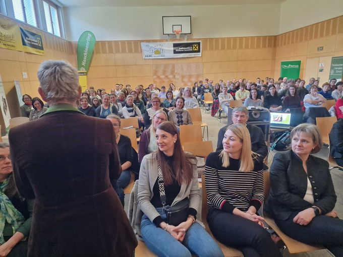 © Archiv © Archiv