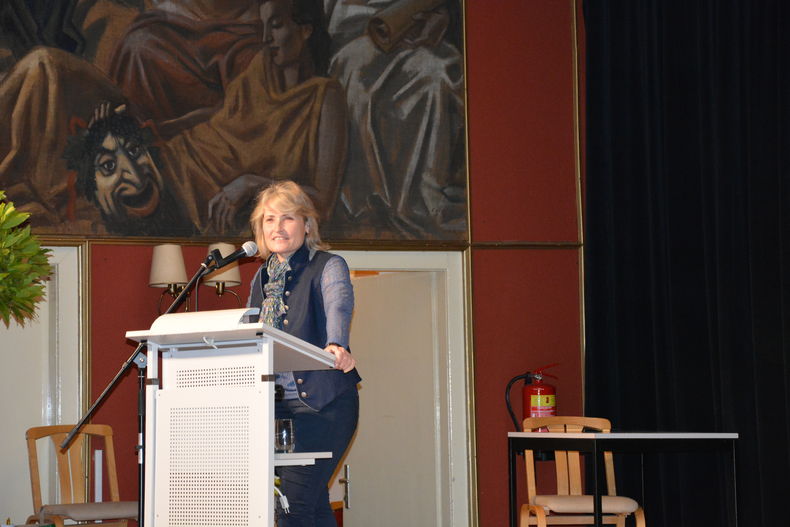 DSC 0945.jpg DSC 0945.jpg