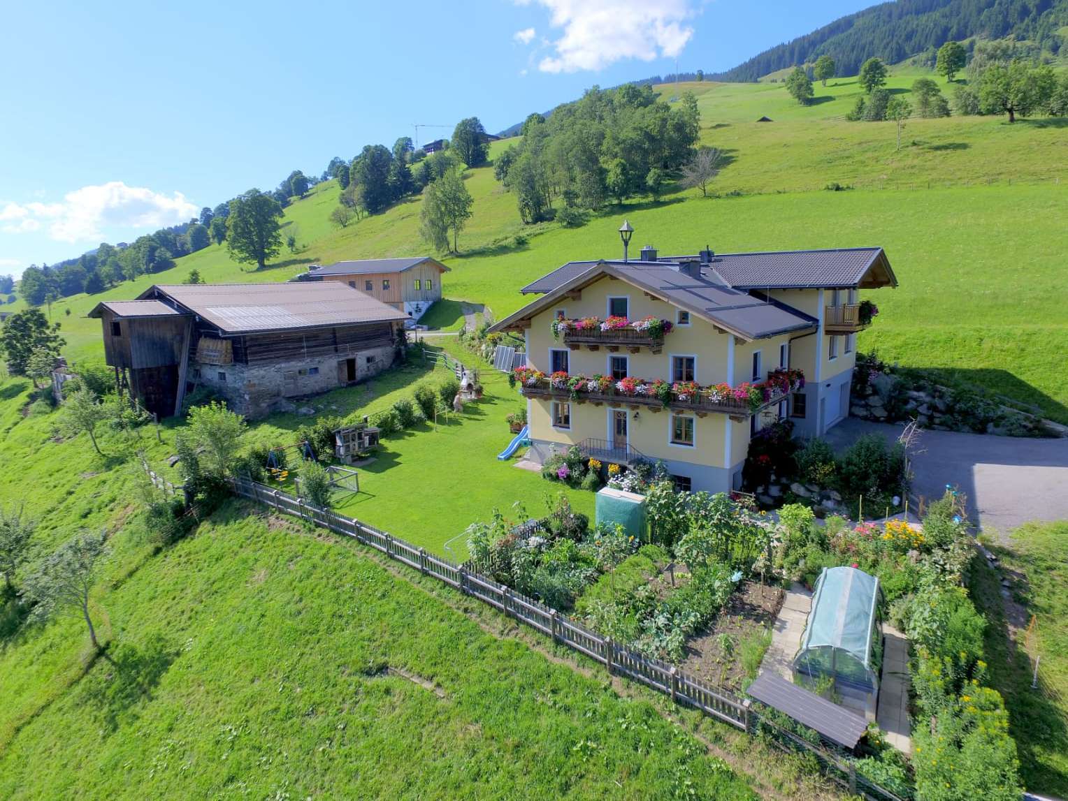 Tierkomfort in alter Hülle.jpg © Privat Tierkomfort in alter Hülle.jpg © Privat