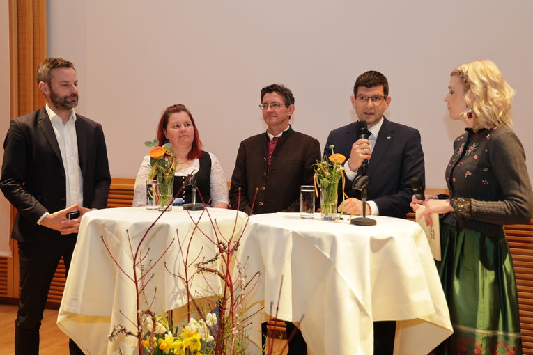 © Archiv © Archiv