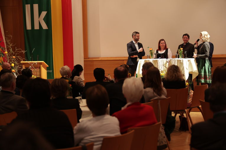 © Archiv © Archiv