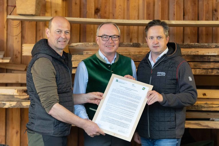 Foto_Charta Waldbewirtschaftung.jpg © Anna Schuecker Foto_Charta Waldbewirtschaftung.jpg © Anna Schuecker