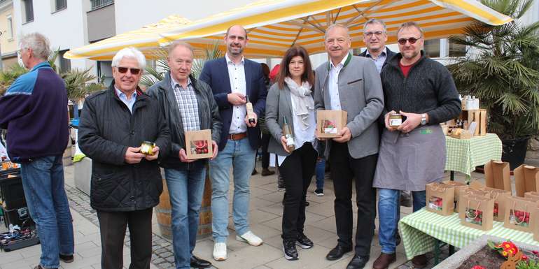 Bauernmarkt Neusiedl.jpg