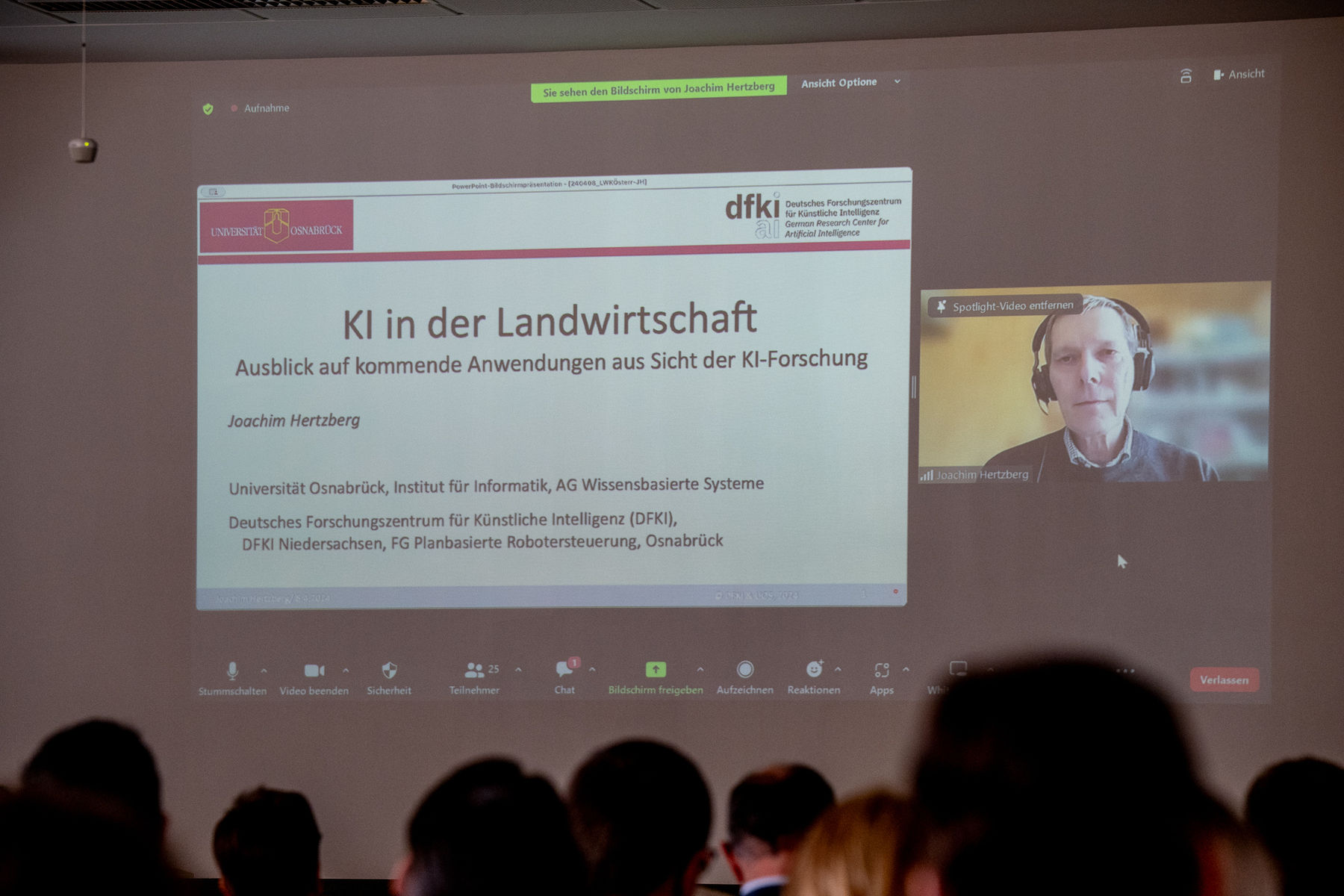 Speeding Up Innovation: KI in der Landwirtschaft © Ing. Gerald Pfabigan/LKÖ Speeding Up Innovation: KI in der Landwirtschaft © Ing. Gerald Pfabigan/LKÖ